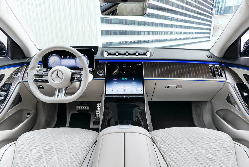 Mercedes-Benz S-Class: جيل جديد أكثر فخامة وابتكاراً