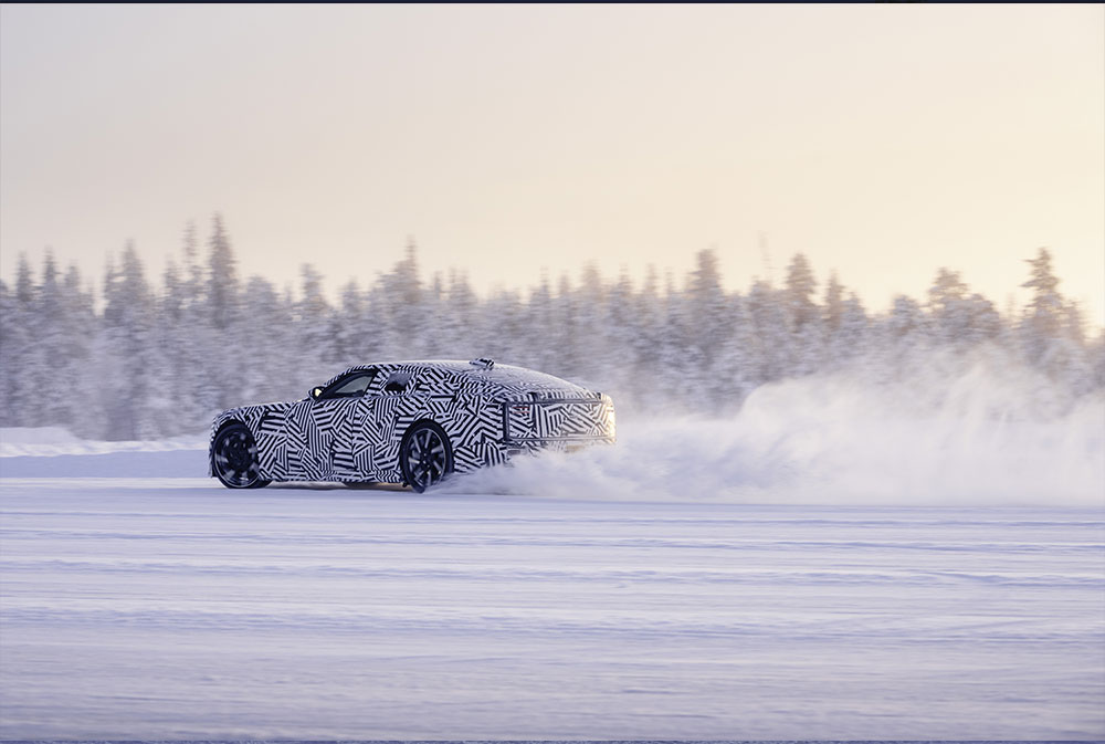 جاغوار Luxury GT تخضع لاختبارات شتوية قاسية استعداداً للإطلاق العالمي