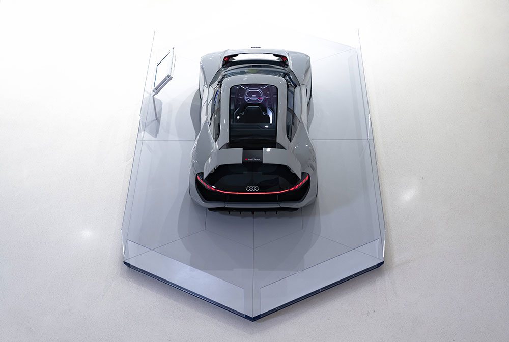 Audi AI:RACE في متحف المستقبل في دبي