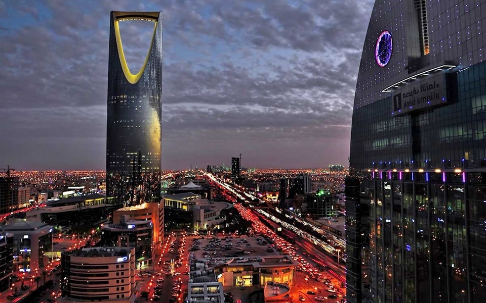الاستثمار الأجنبي في 2025: انحسار في التدفقات العالمية وسط مشهد متغير