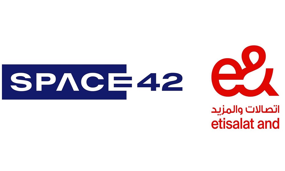 "سبيس 42" و"إي آند": اتفاقية للتعاون بمجال الاتصال المباشر والأقمار الصناعية