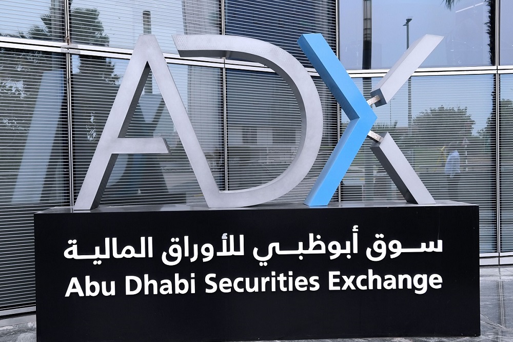 أبوظبي للأوراق المالية يطلق جولة ومؤتمر المستثمرين العالميين بنيويورك