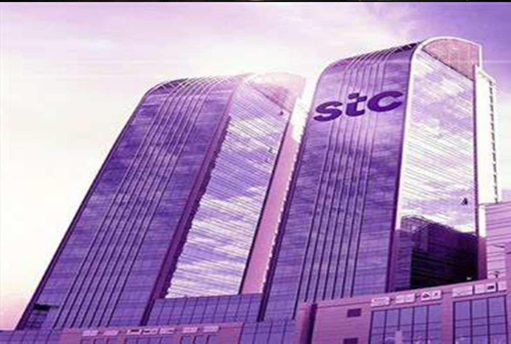 عقد بين "سلوشنز" و"إس تي سي" بقيمة 157.6 مليون ريال لدفع التحول الرقمي في السعودية