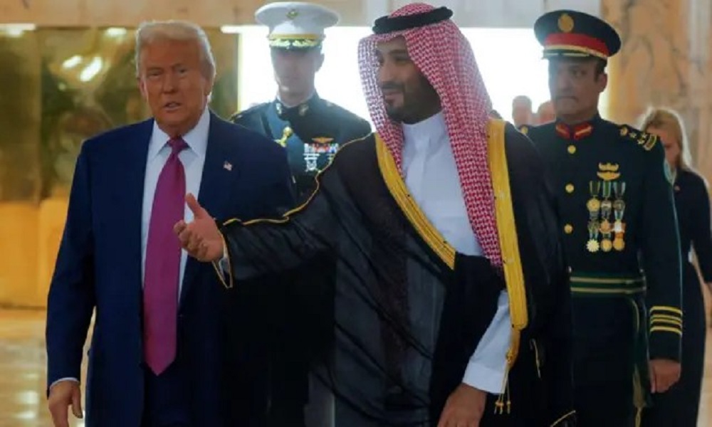 ترامب في الرياض: اتفاقات بمليارات الدولار بينها صفقة أسلحة تاريخية