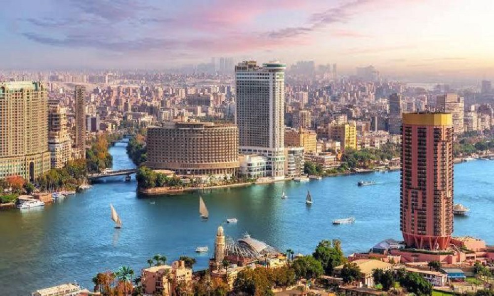 "ستاندرد آند بورز": رفع التصنيف الائتماني لمصر
