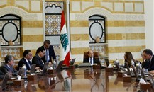 هل ينجح لبنان بتجاوز استحقاق آذار؟   (رويترز)