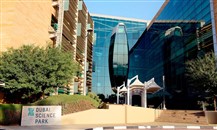 تعاون بين "مجمع دبي للعلوم" و"جابري لابز" لتطوير منشأة لإنتاج الأجهزة الطبية محلياً
