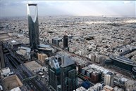 بين الأراضي البيضاء والأبنية الشاغرة… السعودية تضبط إيقاع السوق العقارية