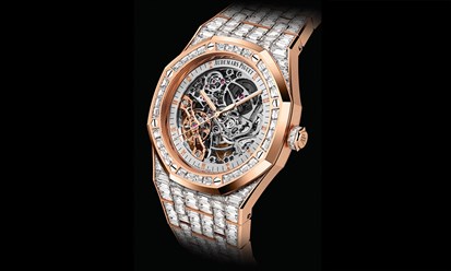 ساعة Royal Oak Double Balance Wheel Openworked تتألق بالألماس