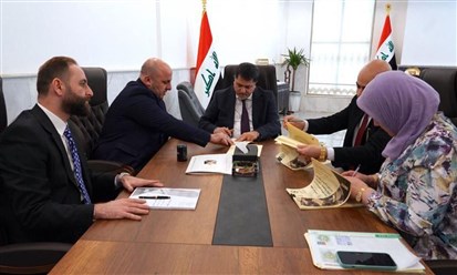 رئيس الهيئة الوطنية للإستثمار يرعى توقيع عقد لبناء وتطوير مشروع سكني وتجاري في بغداد