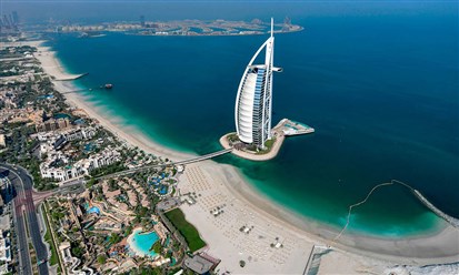 تجارة دبي الخارجية غير النفطية تنمو 31%: 722 مليار درهم بالنصف الاول 2021