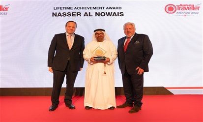 ناصر النويس ينال جائزة "إنجاز العمر" من بيزنس ترافيلر الشرق الأوسط