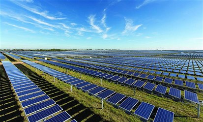 "إيميرج" الإماراتية تتعاون مع "إيه جيه" لتطوير محطة طاقة شمسية كهروضوئية