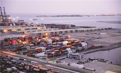 إضافة خدمة ملاحية جديدة إلى ميناء جدة الإسلامي