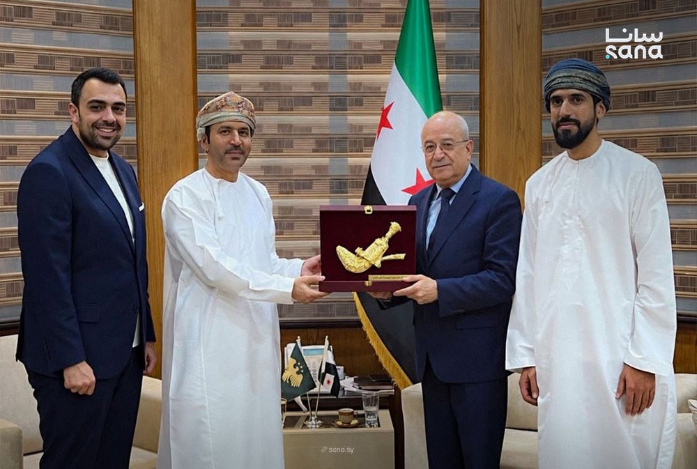 سوريا تبحث مع شركة عُمانية قطرية تصنيع الحافلات وتحديث النقل العام