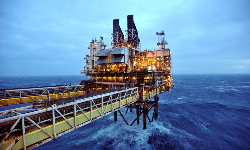 وكالة الطاقة تتوقع انخفاض الطلب على النفط 8.6 ملايين برميل