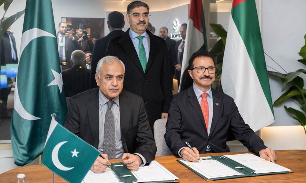حكومتا دبي وباكستان تتعاونان في مجالي السكك الحديدية والمناطق الاقتصادية