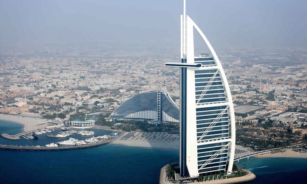 ترتيب المصارف الاماراتية 2020: "أبوظبي الأول" يتصدر .. و"الامارات الوطني دبي" وصيفاً