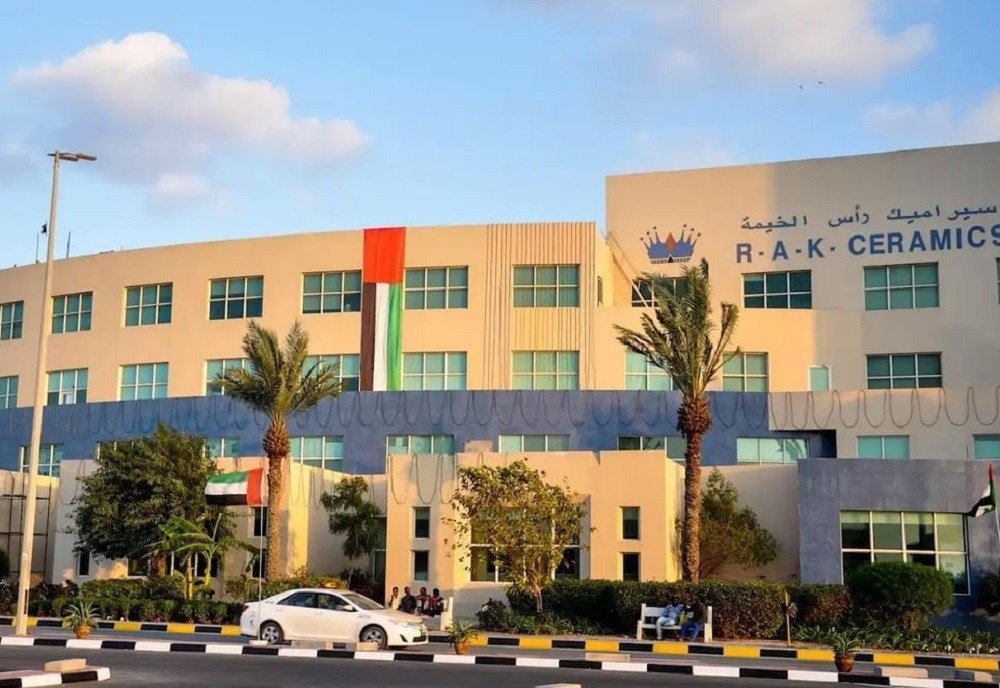 صافي أرباح "سيراميك رأس الخيمة" يقفز 6.2% في 2025