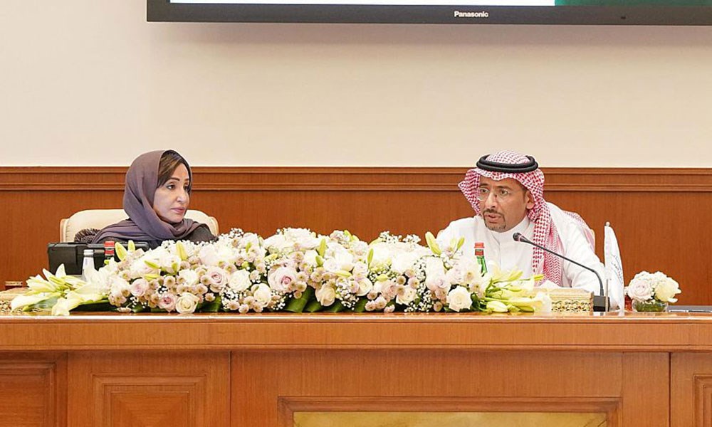 وزير الصناعة السعودي: نقود خطة وطنية لتوطين صناعة الأدوية واللقاحات