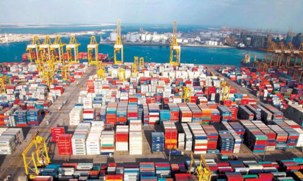 التجارة الخارجية لدول الخليج تنخفض إلى 1.06 مليار دولار في 2019