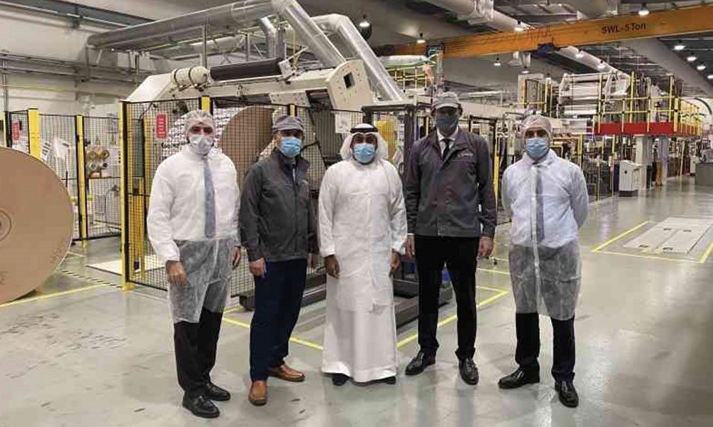 "الإمارات للتنمية" يموّل أول شركة محلية لإنتاج المواد المعقمة