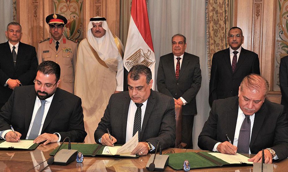 مذكرة تفاهم بين "ألومكو" السعودية و"أوكتا" المصرية لتعزيز التعاون في مجال صناعة الألمنيوم
