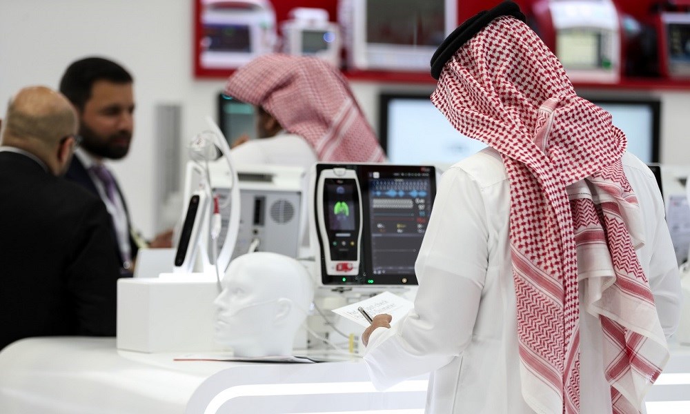 ماذا تعني موافقة الحكومة السعودية على نقل أصول القطاع الصحي إلى شركة قابضة؟