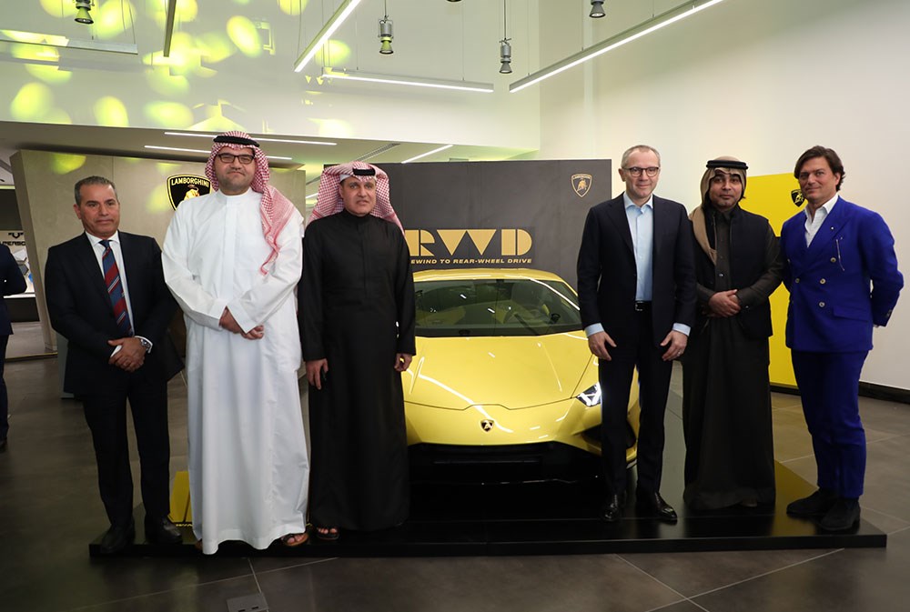 "ساماكو للسيارات" تُدَشِّن مركز Lamborghini  المتطور في الرياض