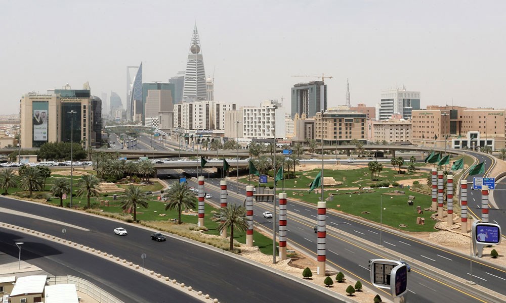 السعودية: القطاع الخاص غير النفطي يبلغ قمة 3 أشهر في أبريل
