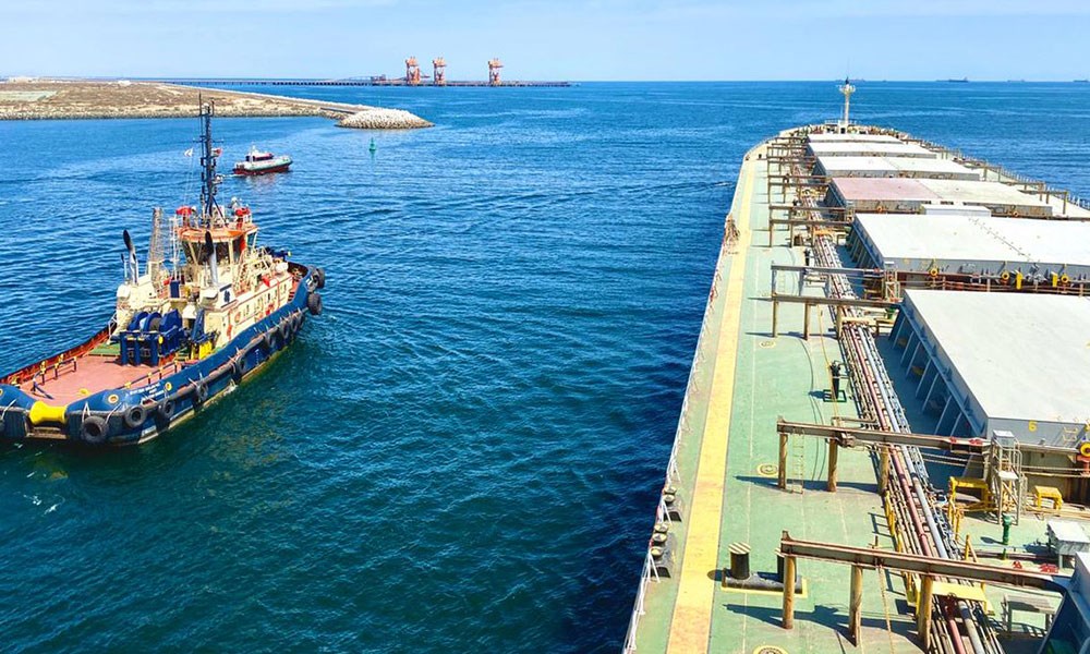 ميناء صحار يعزز استثماره في تزويد السفن بالغاز الطبيعي