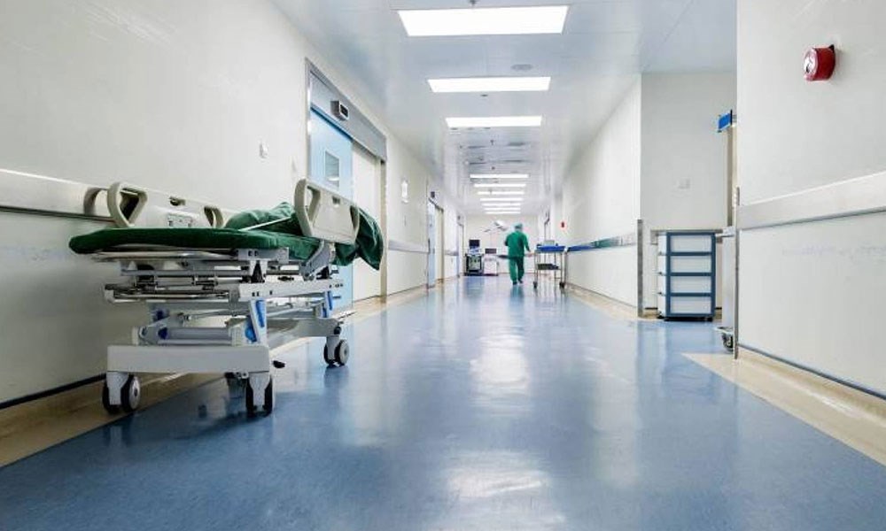 لبنان: ما خلفيات وقف شركات المستلزمات الطبية تقديم معداتها إلى المستشفيات؟