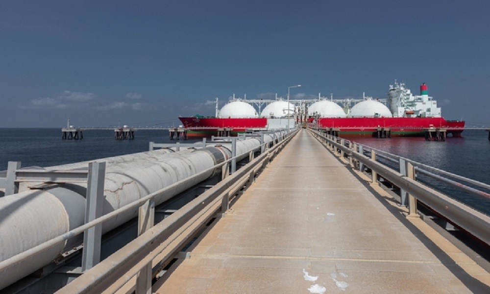 8.387 مليارات دولار انتاج واستيراد سلطنة عمان من الغاز الطبيعي حتى فبراير الماضي