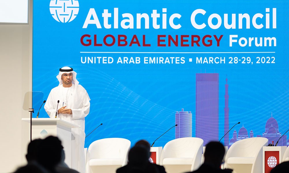 وزير الصناعة الإماراتي: لضرورة تبنّي سياسات قادرة على تلبية احتياجات العالم الفعلية من الطاقة