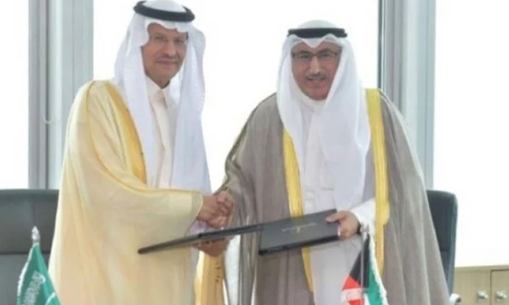 وزير الطاقة السعودي يوقع محضراً لتطوير حقل الدرة مع وزير النفط الكويتي
