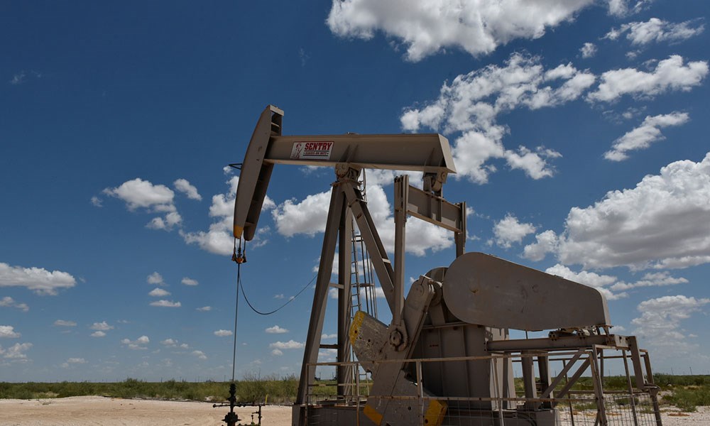 انتاج روسيا من النفط ينخفض إلى 39.7 مليون طن في مايو