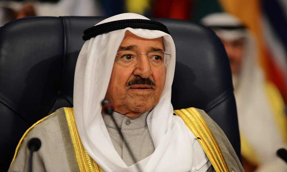 غياب أمير الكويت: إنجازات تروي مسيرته الوطنية والعربية والدولية