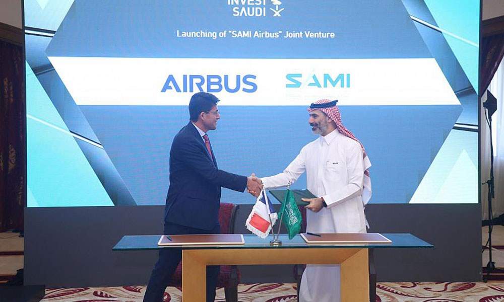 "SAMI" و"إيرباص" توقعان اتفاقية لتطوير مشروع مشترك في مجال الخدمات والصيانة في قطاع الطيران العسكري