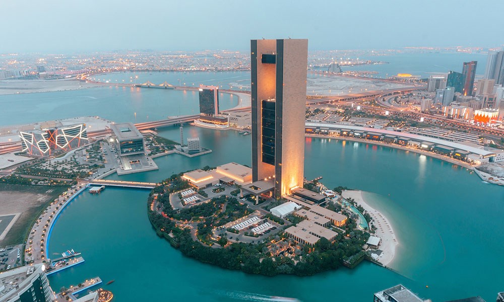 البحرين تطلق الرخصة الذهبية للمشاريع الاستراتيجية