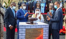 "موانئ دبي العالمية" والحكومة السنغالية تضعان حجر الأساس لإنشاء مشروع ميناء ندايان الجديد