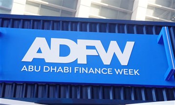 "أسبوع أبوظبي المالي": تعزيز مفهوم "افتصاد الصقر"
