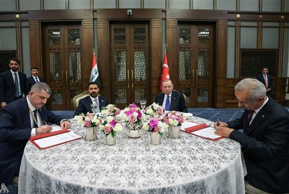 العراق وتركيا يقرّبان طريق التنمية خطوة إضافية نحو التنفيذ